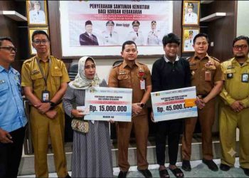 Pemko Banjarmasin Salurkan Santunan Kematian Kemensos RI Senilai Rp 60 Juta