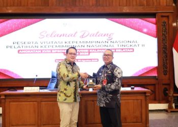 Sekdaprov Kalsel Pimpin Visitasi Peserta PKN ke Jawa Timur