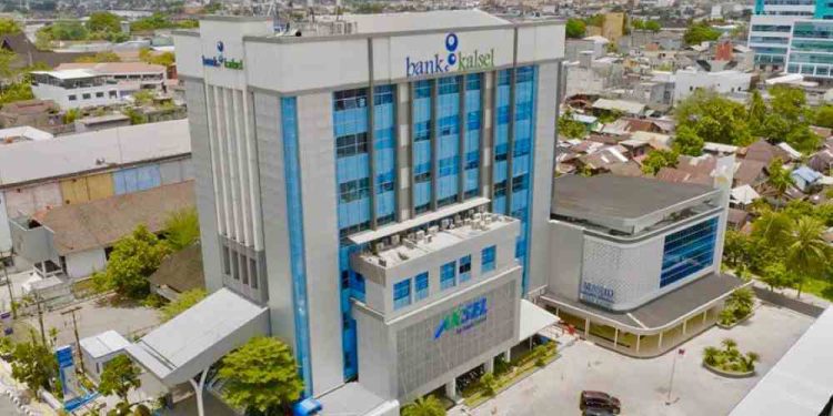 Kantor Pusat Bank Kalsel. (foto : bank kalsel)