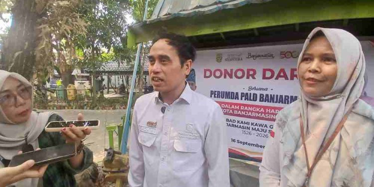 Direktur Perumda PALD Banjarmasin Endani. (foto : shn/seputaran)