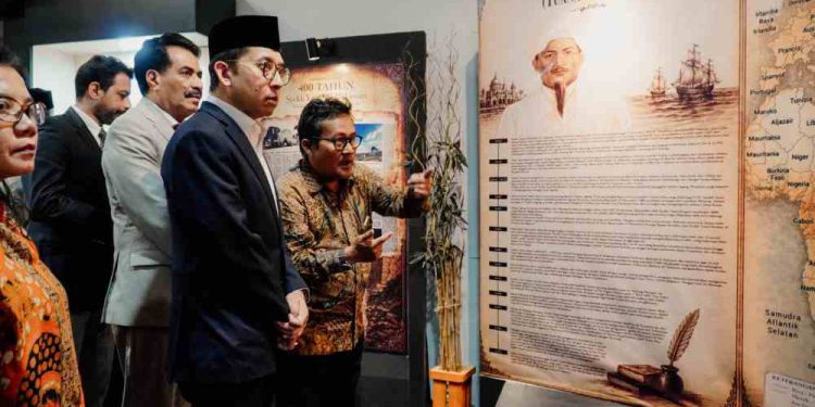 Menteri Kebudayaan Fadli Zon saat menghadiri Peringatan 400 tahun Syekh Yusuf Al-Makassari di Banten Lama, Serang, Banten. (foto : istimewa)