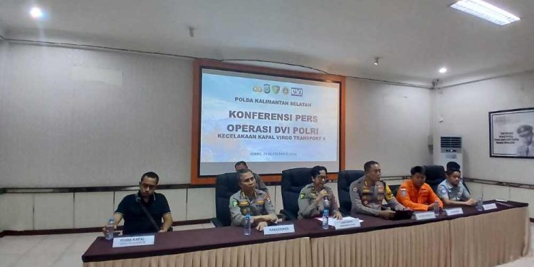Konferensi Pers perkembangan proses evakuasi dan identifikasi korban KM Virgo Transport 8. (foto : shn/seputaran)