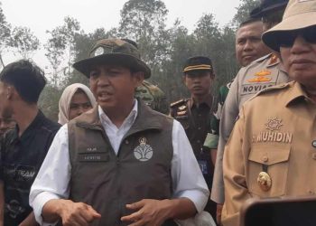 Hujan Diprediksi November, Menhut Raja Antoni : Jangan Lengah Karhutla