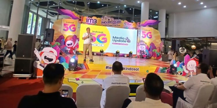 Pihak Indosat saat memperkenalkan produk Indosat 5G. (foto : shn/seputaran)